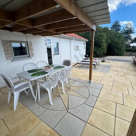 بيت للعطل Le Douillet - The Snug-couples Retreat *