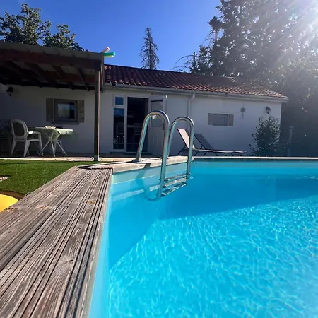 بيت للعطل Le Douillet - The Snug-couples Retreat Exideuil-sur-Vienne